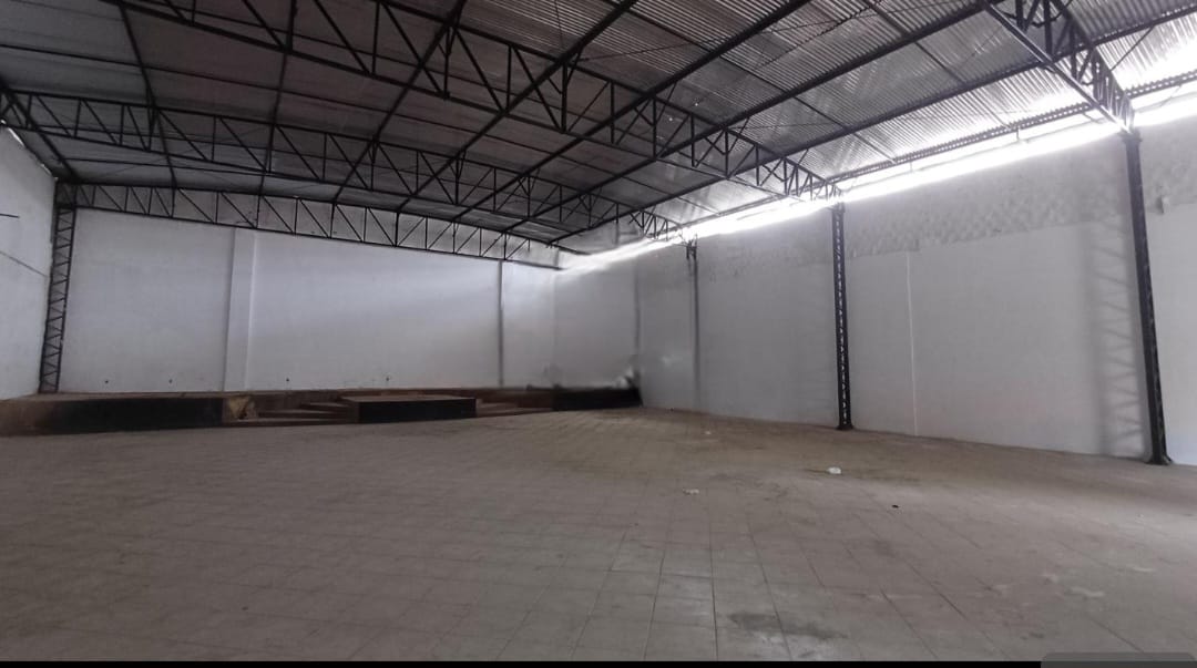 Imagem Galpão à Venda, 466 m² em Benfica - Fortaleza Imagem Galpão à Venda, 466 m² em Benfica - Fortaleza