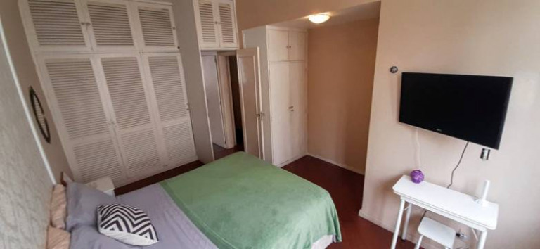 Imagem Apartamento com 2 Quartos à Venda, 100 m² em Copacabana - Rio de Janeiro