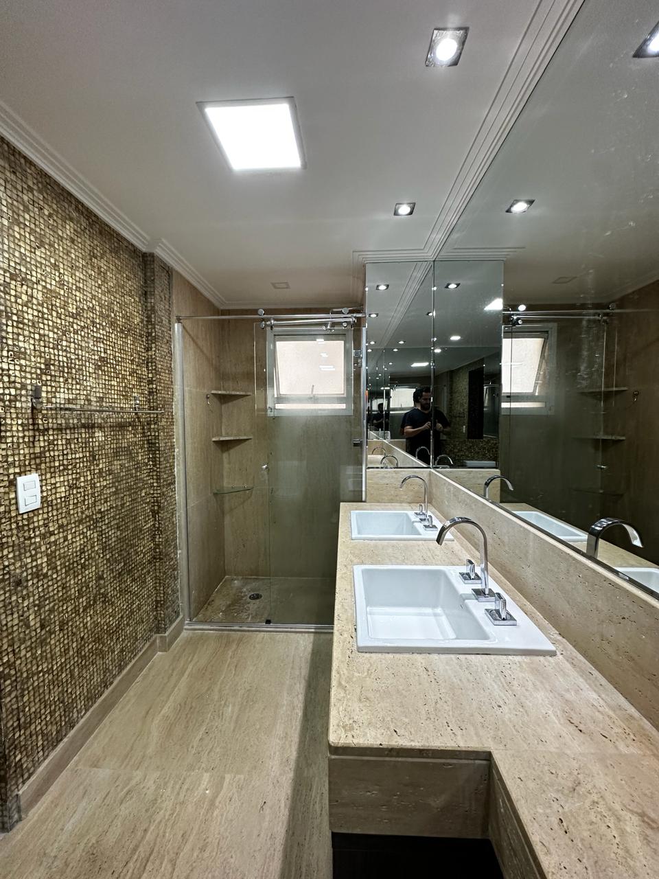 Imagem Apartamento com 4 Quartos à Venda, 182 m²em Vila Rosália - Guarulhos