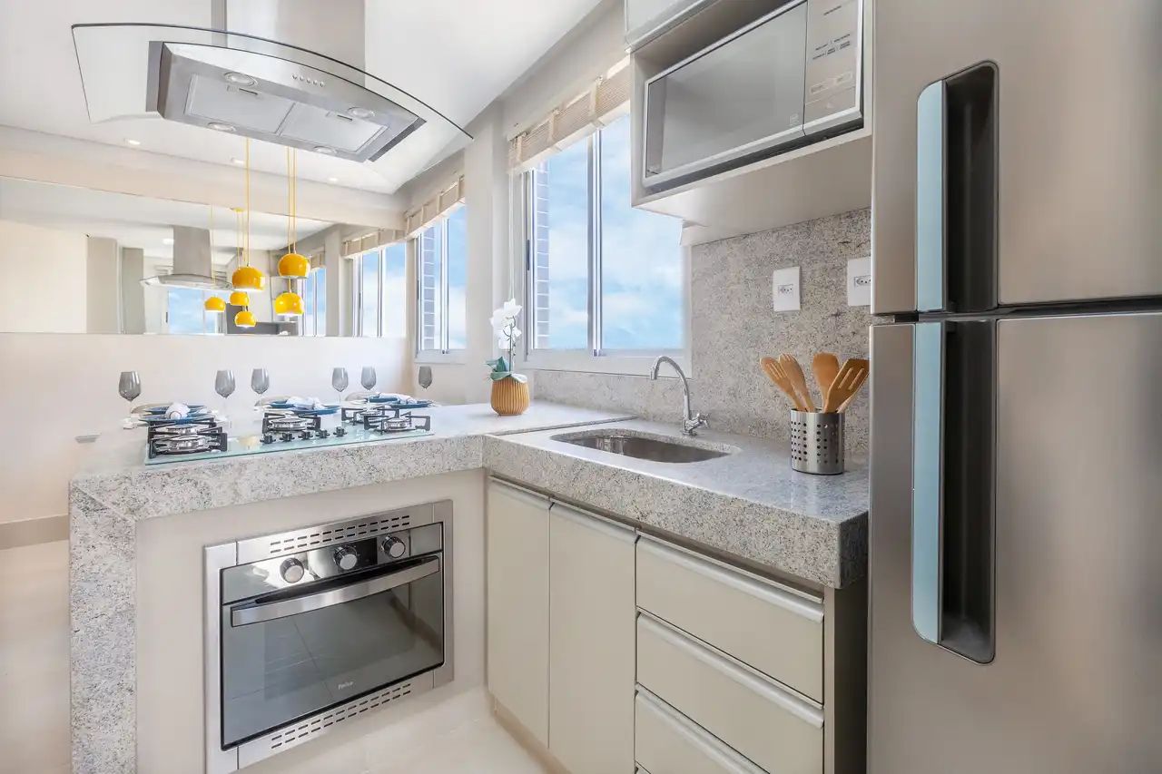 Imagem Apartamento com 3 Quartos à Venda, 67 m² em Santo Antônio - Belo Horizonte Imagem Apartamento com 3 Quartos à Venda, 67 m² em Santo Antônio - Belo Horizonte