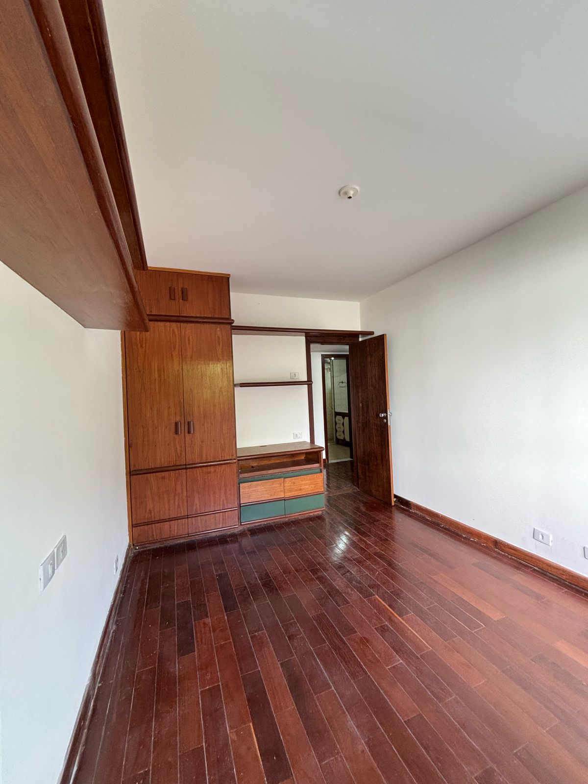 Imagem Apartamento com 4 Quartos à Venda, 211 m² em Itaigara - Salvador Imagem Apartamento com 4 Quartos à Venda, 211 m² em Itaigara - Salvador