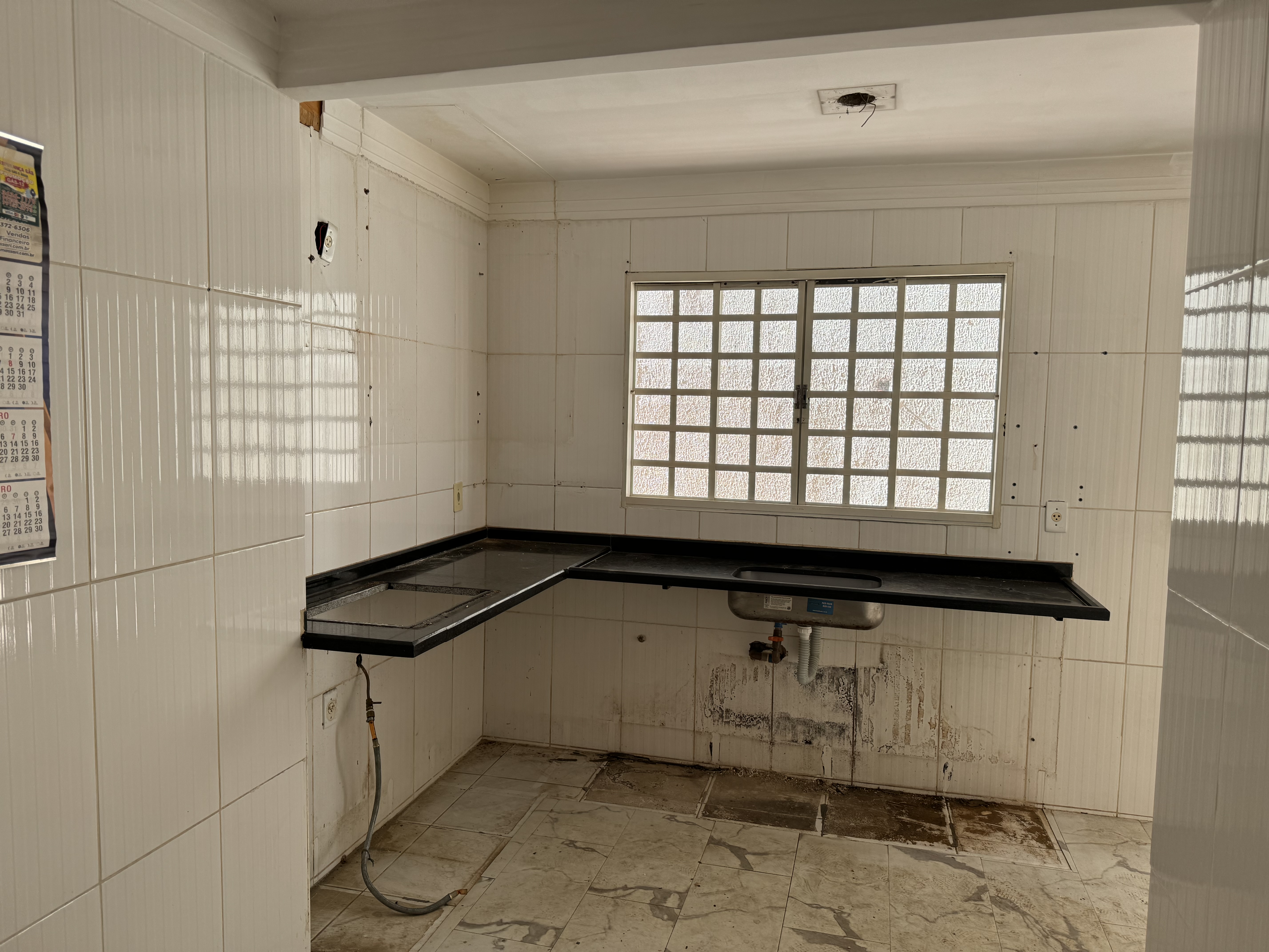 Imagem Casa com 3 Quartos para Alugar, 230 m² em Setor Bueno - Goiânia
