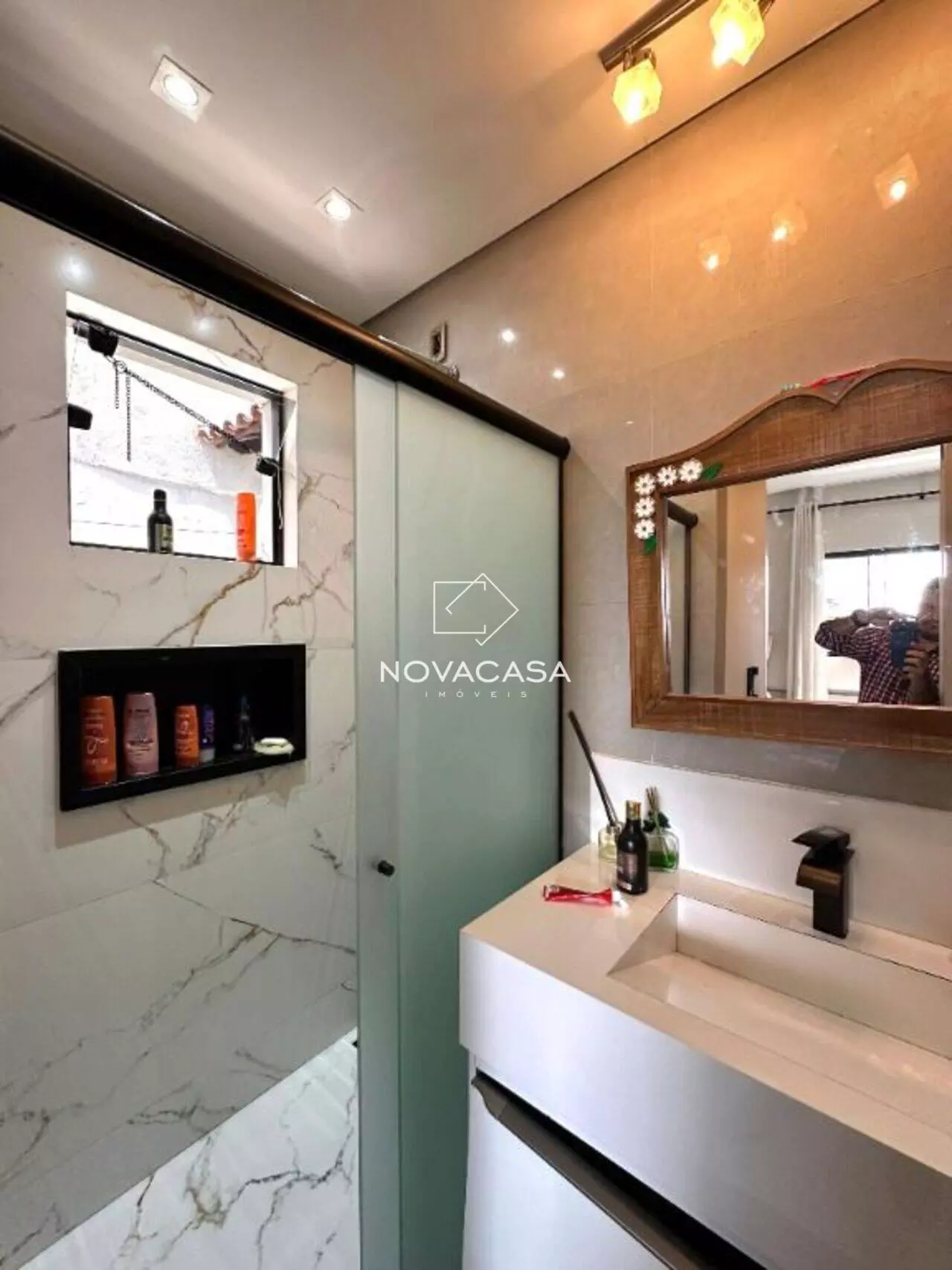 Imagem Casa com 5 Quartos à Venda, 250 m² em Rio Branco - Belo Horizonte