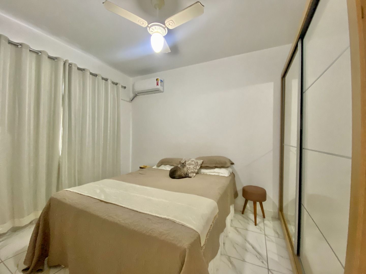 Imagem Apartamento com 2 Quartos à Venda, 75 m²em Praia do Morro - Guarapari Imagem Apartamento com 2 Quartos à Venda, 75 m²em Praia do Morro - Guarapari