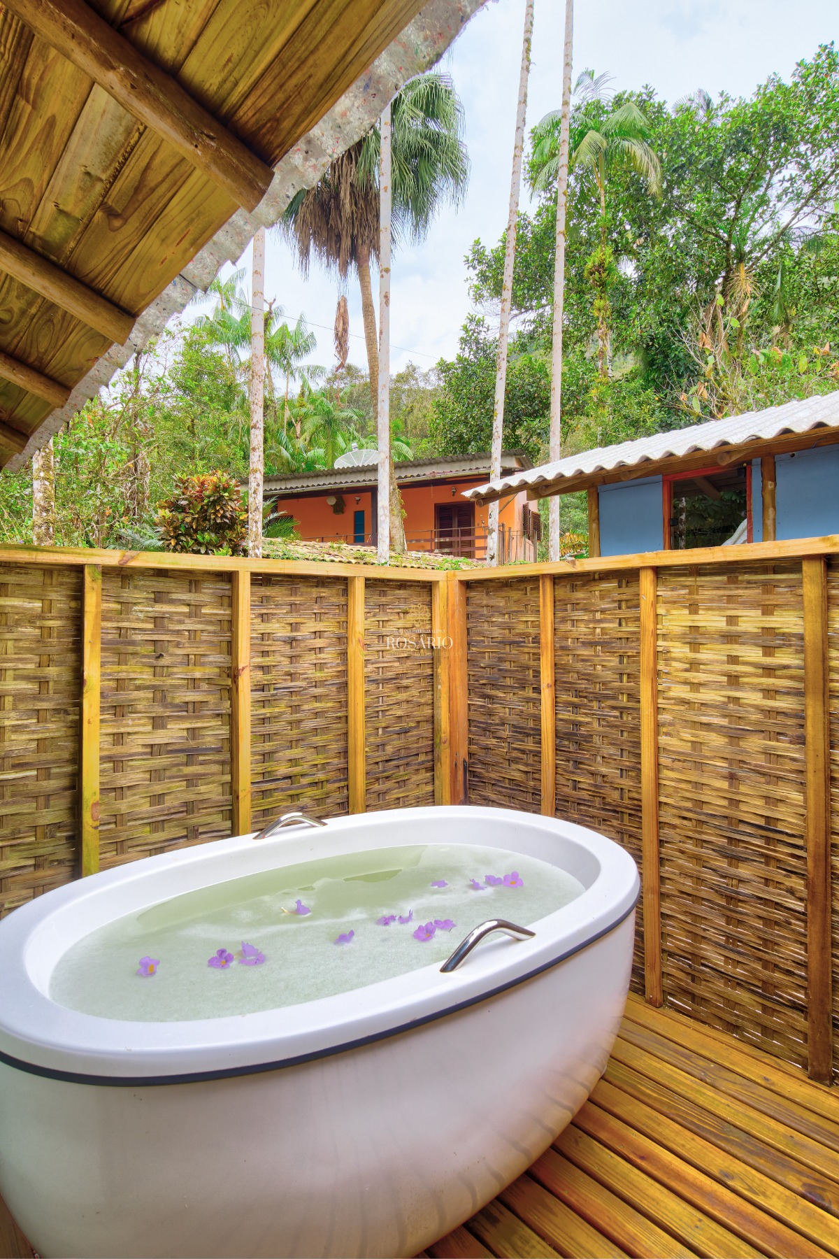 Imagem Chácara com 6 Quartos à Venda ou Locação, 600 m²em Rio Escuro - Ubatuba Imagem Chácara com 6 Quartos à Venda ou Locação, 600 m²em Rio Escuro - Ubatuba