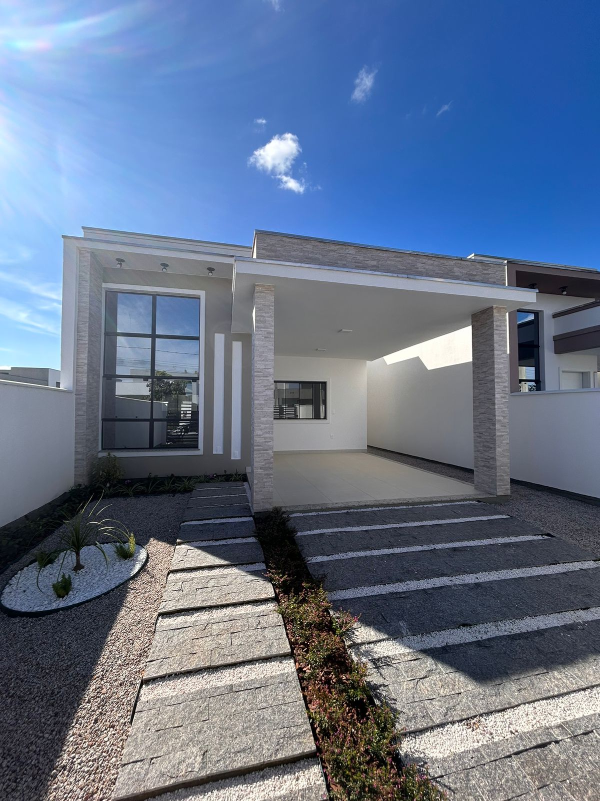 Imagem Casa com 3 Quartos à Venda, 100 m²em Areias - Tijucas Imagem Casa com 3 Quartos à Venda, 100 m²em Areias - Tijucas