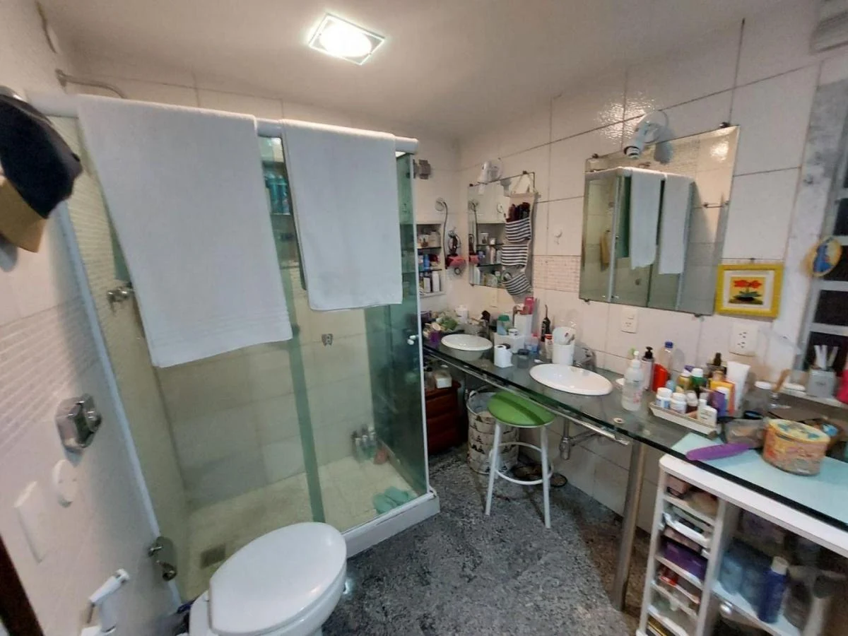 Imagem Casa com 5 Quartos à Venda, 240 m²em Maravista - Niterói Imagem Casa com 5 Quartos à Venda, 240 m²em Maravista - Niterói