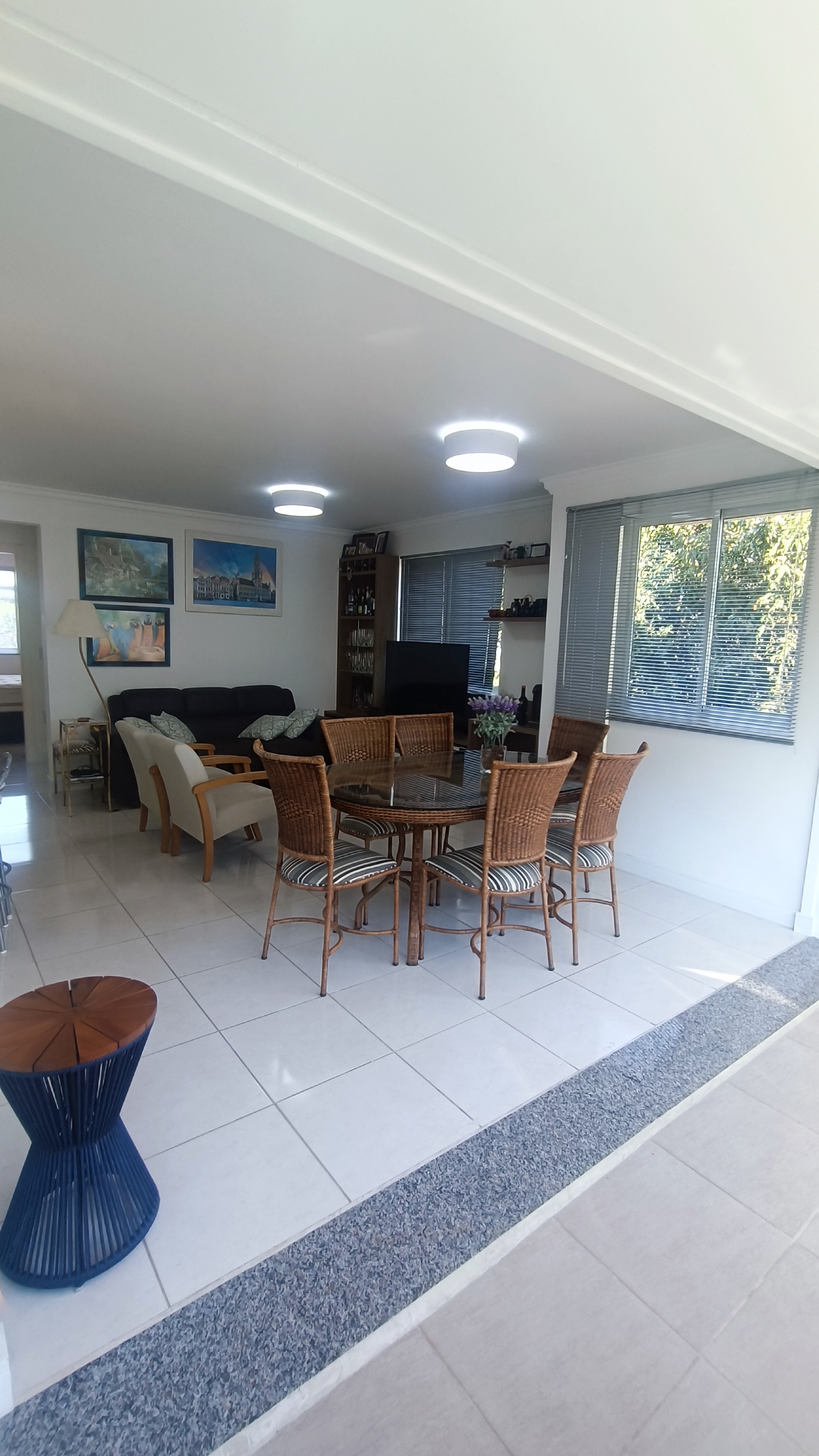 Imagem Apartamento com 2 Quartos à Venda, 77 m²em Bombas - Bombinhas Imagem Apartamento com 2 Quartos à Venda, 77 m²em Bombas - Bombinhas