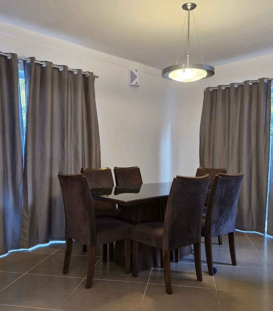 Imagem Sobrado com 4 Quartos à Venda, 277 m²em Jardim Nathalie - Mogi das Cruzes