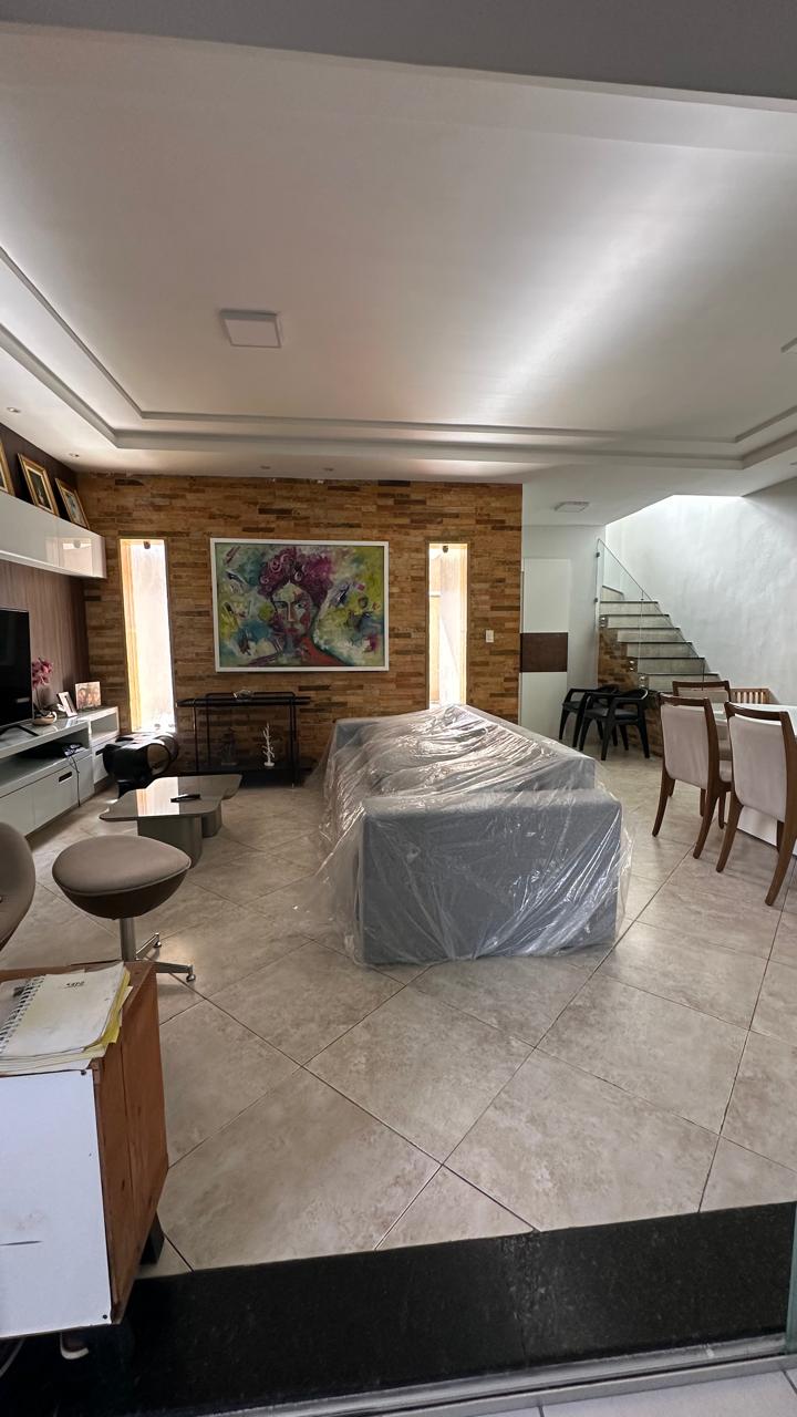 Imagem Casa com 3 Quartos à Venda, 220 m² em Engenheiro Luciano Cavalcante - Fortaleza