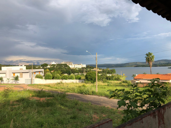 Imagem Casa com 4 Quartos à Venda, 360 m²em Condomínio Residencial Porto Seguro - Caldas Novas