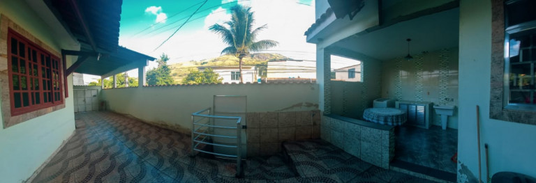 Imagem Casa com 2 Quartos à Venda, 250 m²em Bangu - Rio de Janeiro Imagem Casa com 2 Quartos à Venda, 250 m²em Bangu - Rio de Janeiro