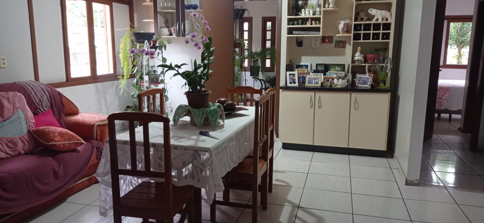 Imagem Casa com 3 Quartos à Venda, 360 m² em - Imagem Casa com 3 Quartos à Venda, 360 m² em -