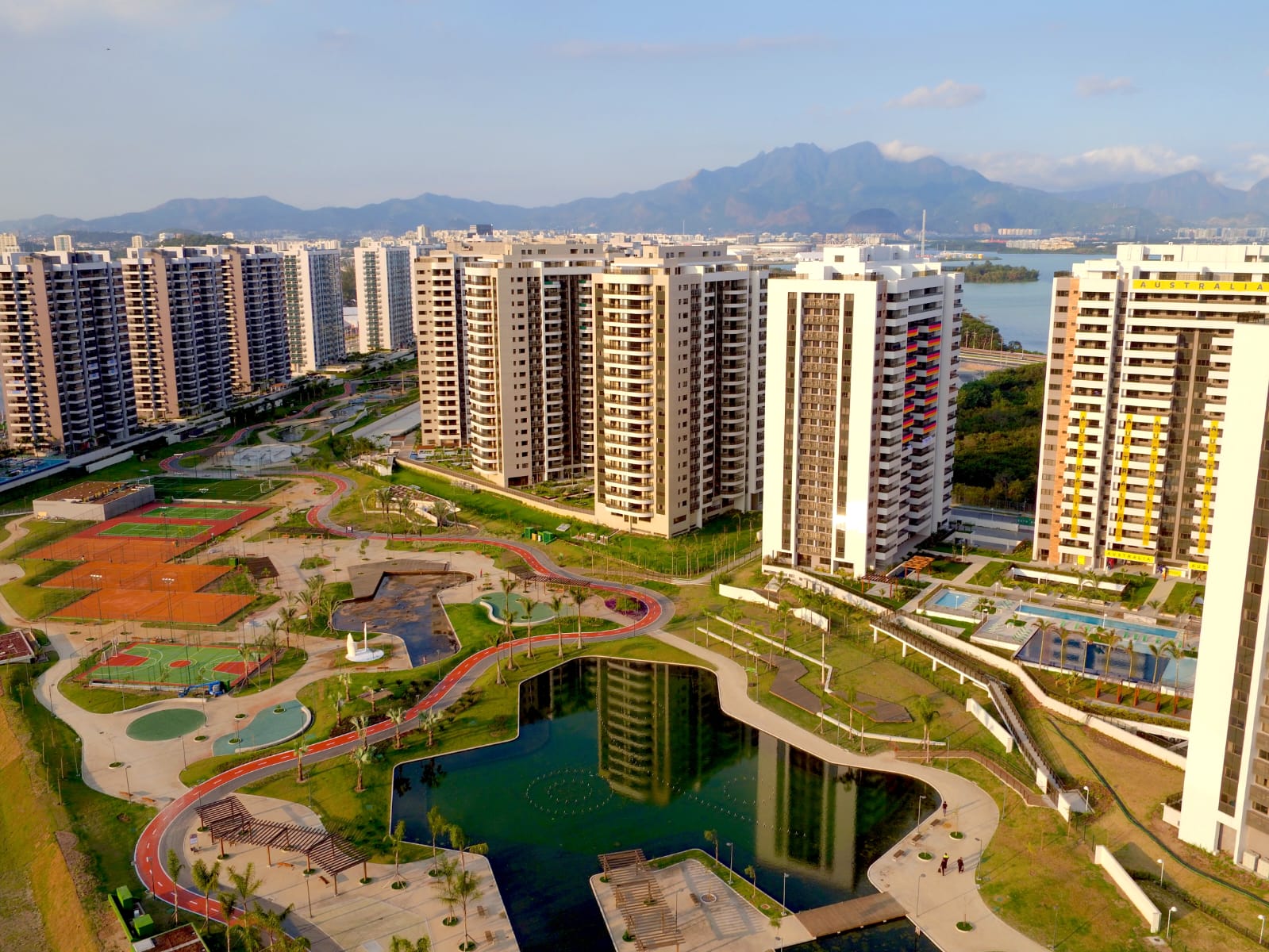 Imagem Apartamento com 2 Quartos à Venda, 86 m² em Barra Olímpica - Rio de Janeiro Imagem Apartamento com 2 Quartos à Venda, 86 m² em Barra Olímpica - Rio de Janeiro