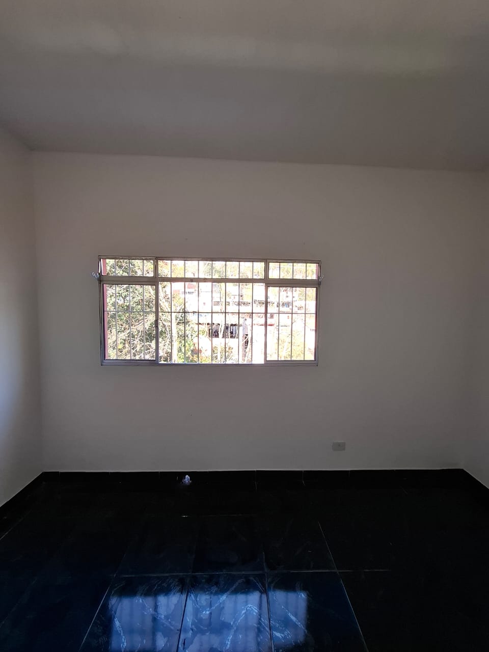 Imagem Casa com 2 Quartos para Alugar, em Jardim Souza - São Paulo Imagem Casa com 2 Quartos para Alugar, em Jardim Souza - São Paulo