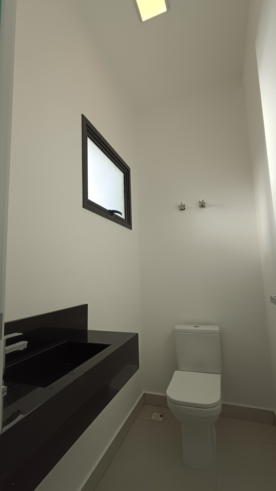 Imagem Casa com 3 Quartos à Venda, 214 m² em Condomínio Residencial Fazenda Santa Helena - Bragança Paulista Imagem Casa com 3 Quartos à Venda, 214 m² em Condomínio Residencial Fazenda Santa Helena - Bragança Paulista