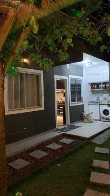 Imagem Casa de Condomínio com 2 Quartos à Venda, 130 m²em Três Pontes - Itaboraí