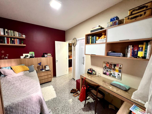 Imagem Apartamento com 3 Quartos à Venda,  em Renascença - São Luís