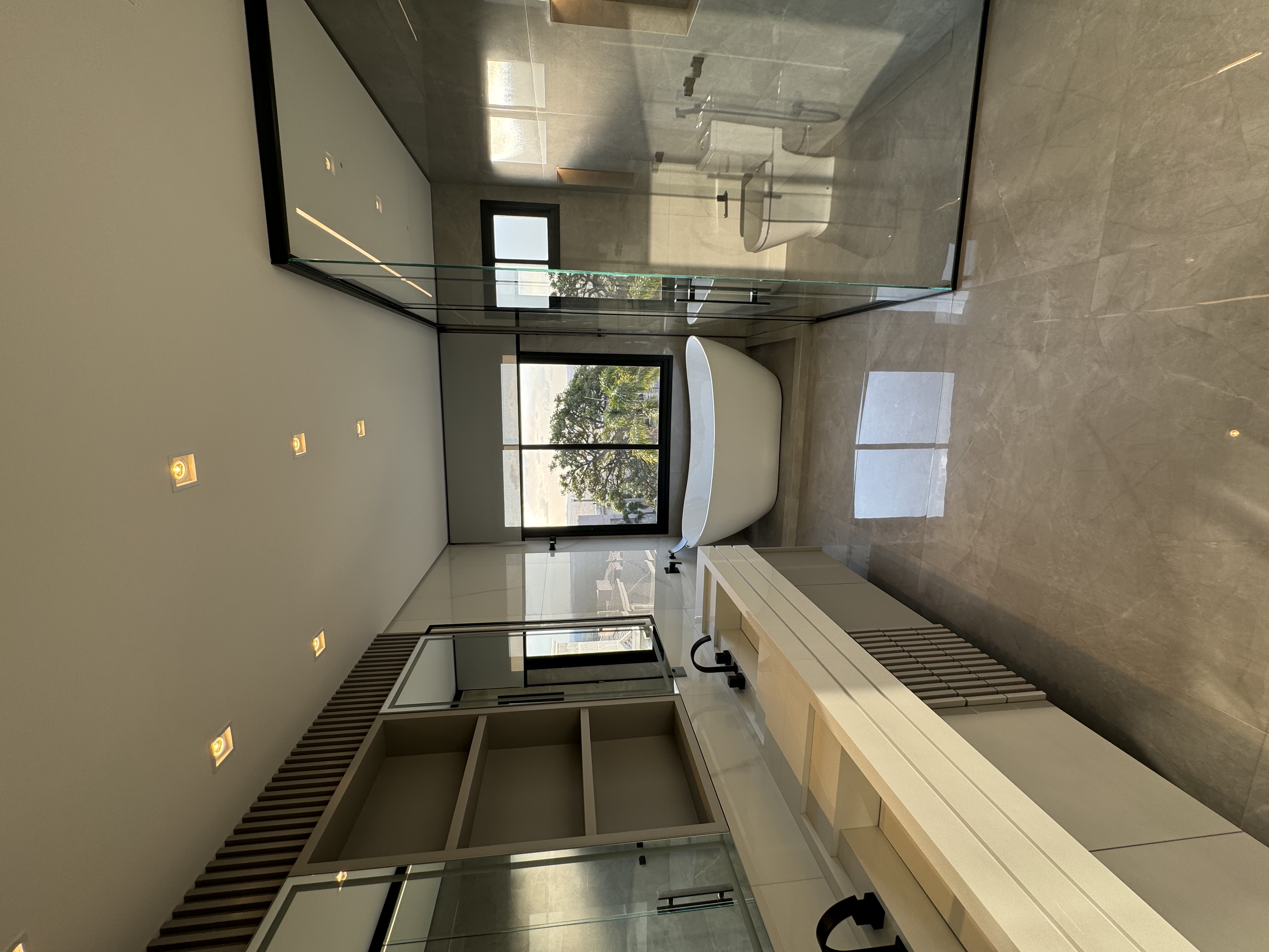Imagem Casa de Condomínio com 5 Quartos à Venda, 417 m²em Mirante do Fidalgo  - Lagoa santa 