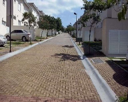 Imagem Casa de Condomínio com 3 Quartos à Venda, 100 m² em Colonia - Jundiaí