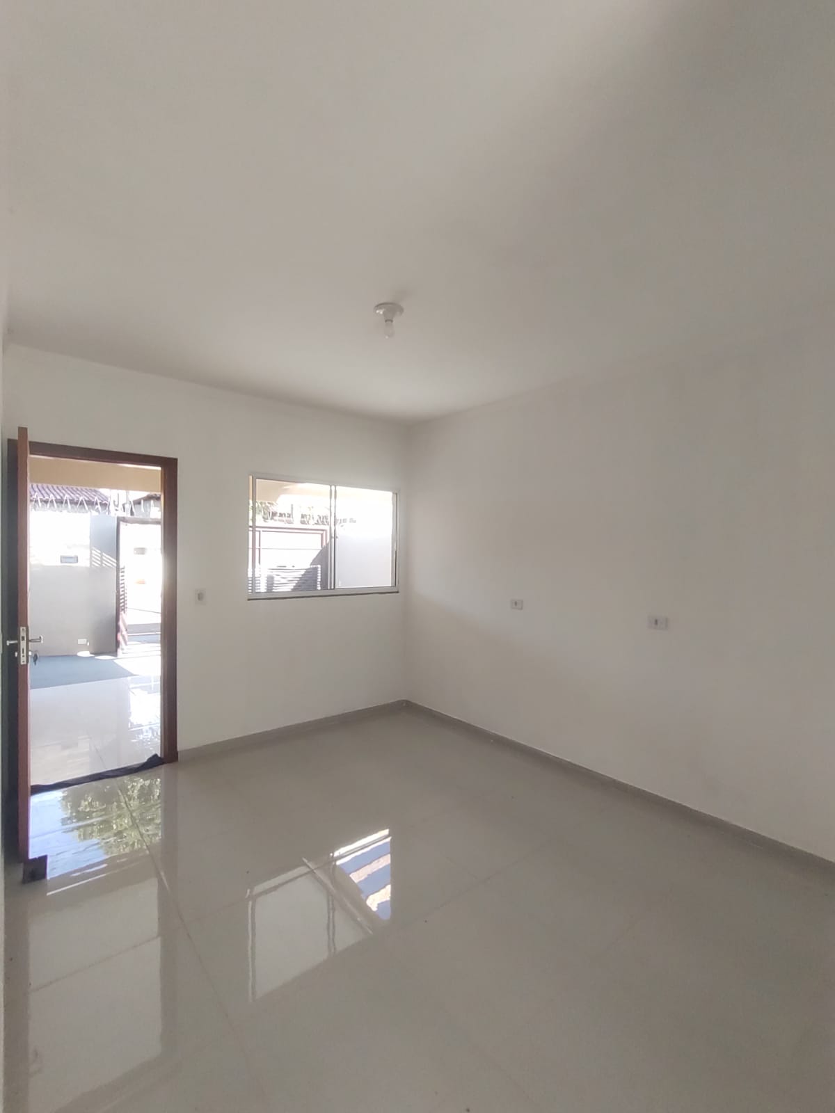 Imagem Casa com 2 Quartos à Venda, 84 m²em Residencial Atlântico Sul - Campo Grande