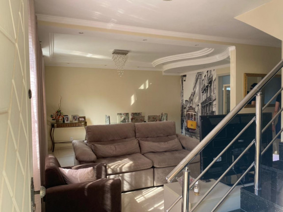 Sobrado com 3 Quartos à Venda, 210 m² em Vila Nossa Senhora do Retiro - São Paulo