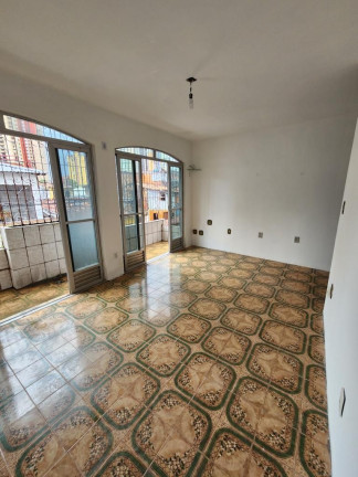Imagem Casa com 4 Quartos à Venda, 300 m²em Umarizal - Belém