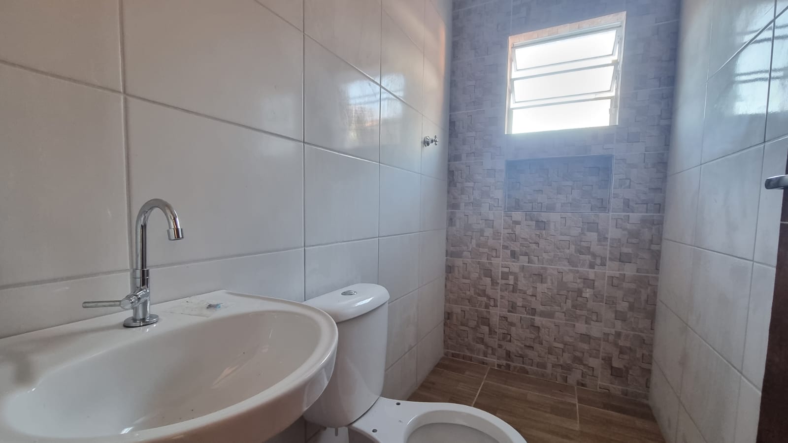 Imagem Casa com 2 Quartos à Venda, 54 m²em  JARDIM LINDOMAR - Itanhaém
