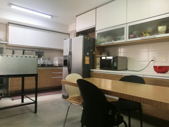 Imagem Apartamento com 3 Quartos à Venda, 172 m² em Jardim Londrina - São Paulo