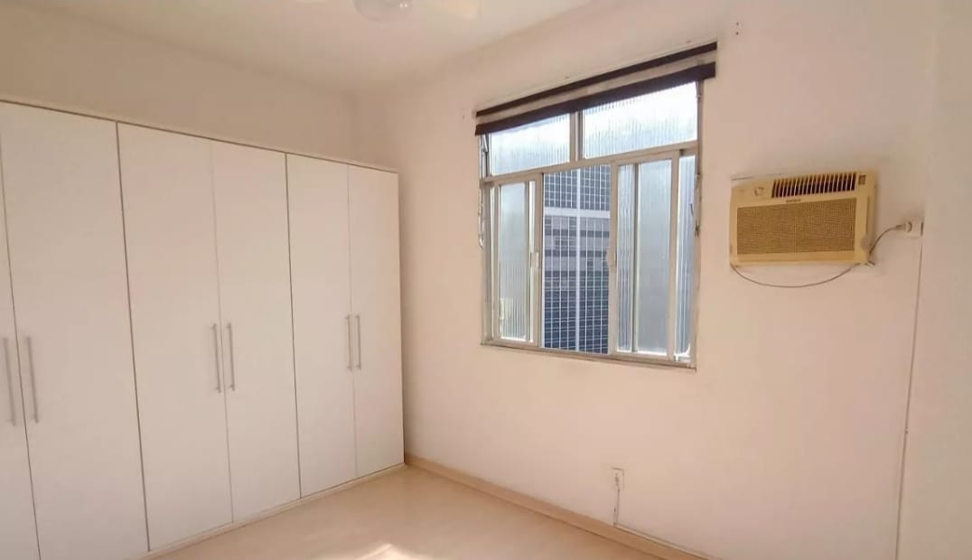 Imagem Apartamento com 2 Quartos à Venda, 58 m²em Centro - Rio de Janeiro