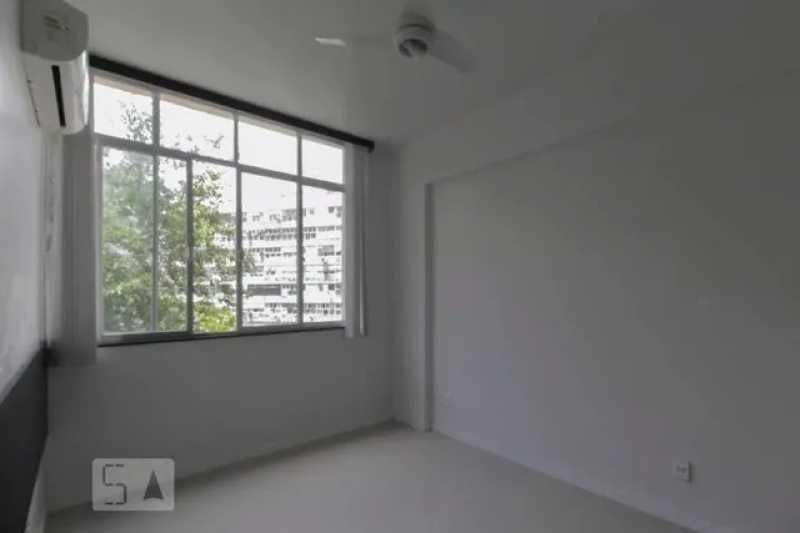 Imagem Apartamento com 3 Quartos à Venda, 82 m²em Copacabana - Rio de Janeiro Imagem Apartamento com 3 Quartos à Venda, 82 m²em Copacabana - Rio de Janeiro