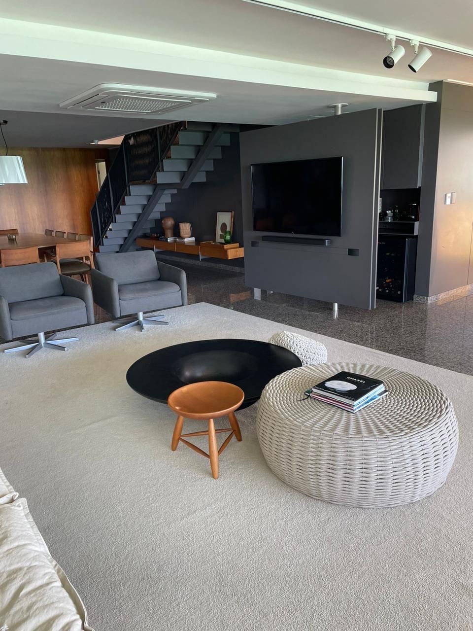 Imagem Cobertura com 5 Quartos à Venda, 630 m²em Jatiúca - Maceió