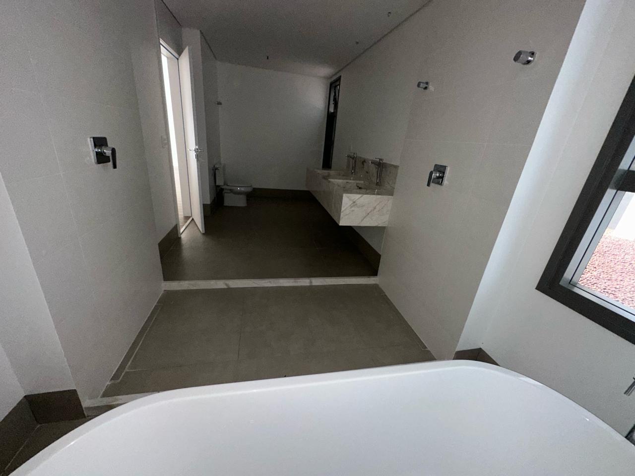 Imagem Apartamento com 4 Quartos à Venda, 317 m²em Cambuí - Campinas