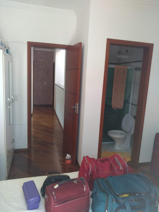 Imagem Sobrado com 3 Quartos à Venda, 189 m² em Jardim Stella - Santo André Imagem Sobrado com 3 Quartos à Venda, 189 m² em Jardim Stella - Santo André
