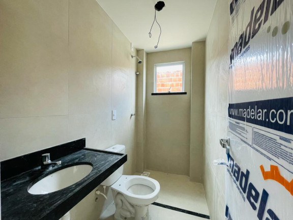 Imagem Casa com 3 Quartos à Venda, 106 m² em Centro - Eusébio Imagem Casa com 3 Quartos à Venda, 106 m² em Centro - Eusébio