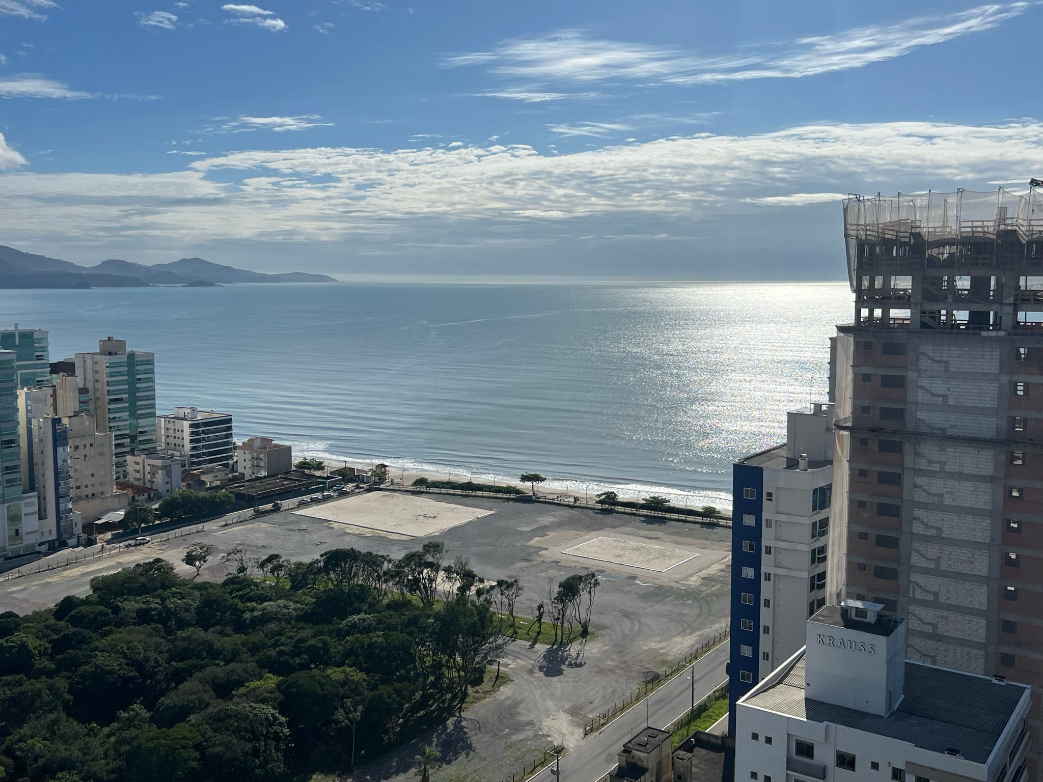 Imagem Apartamento com 4 Quartos à Venda, 179 m²em Meia Praia - Itapema
