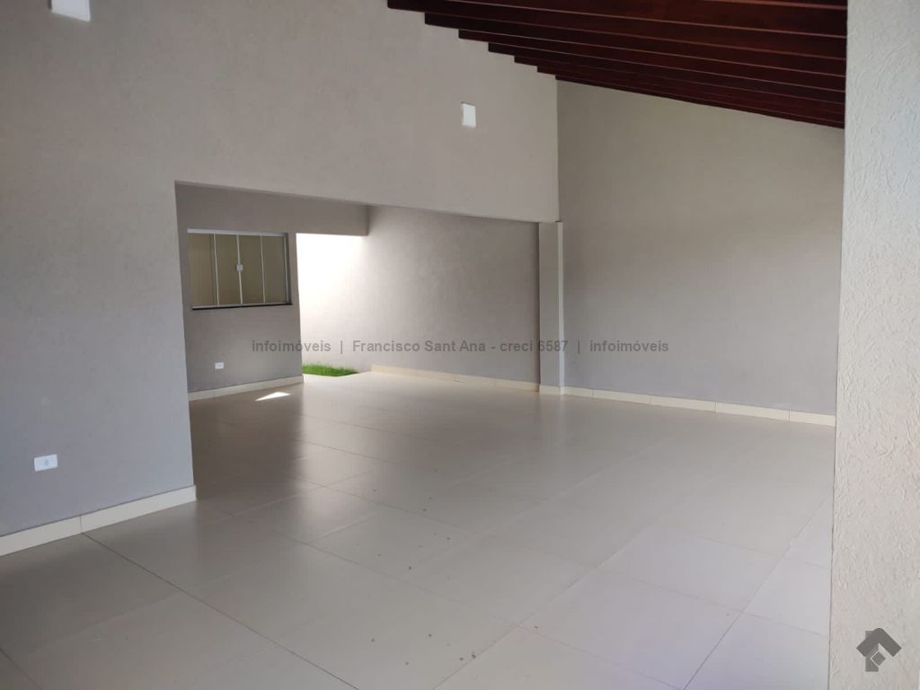 Imagem Casa com 3 Quartos à Venda, 360 m²em Bairro Seminário - Campo Grande