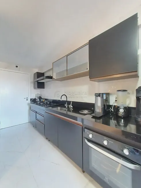 Imagem Apartamento com 3 Quartos à Venda, 98 m²em Boa Viagem - Recife