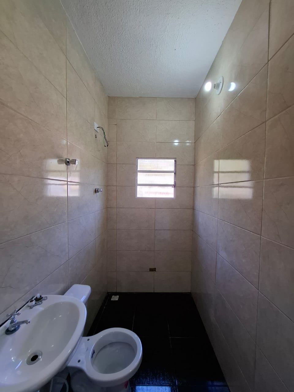 Imagem Casa com 2 Quartos para Alugar, em Jardim Souza - São Paulo Imagem Casa com 2 Quartos para Alugar, em Jardim Souza - São Paulo