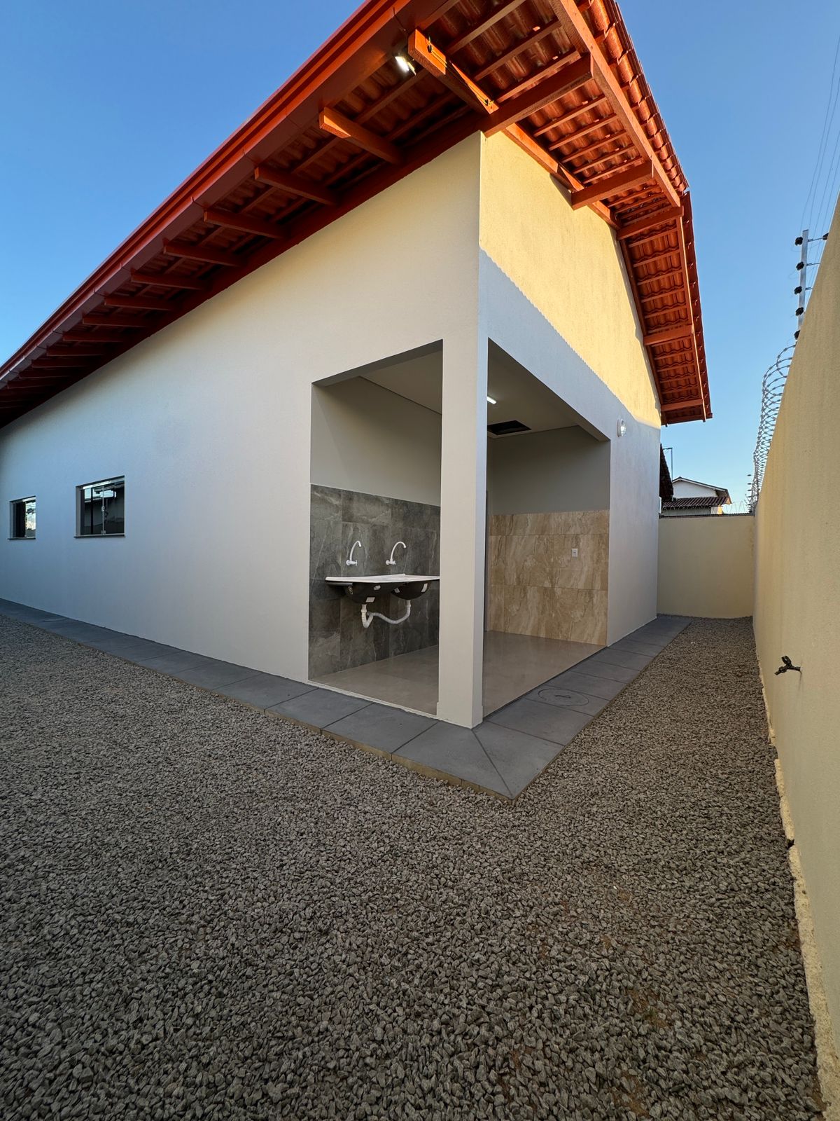 Imagem Casa com 4 Quartos à Venda, 253 m² em Jardim Floresta - Boa Vista