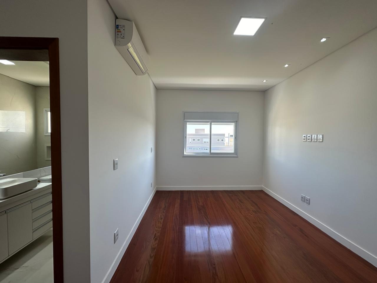 Imagem Casa de Condomínio com 4 Quartos à Venda, 450 m² em Alphaville Nova Esplanada - Votorantim