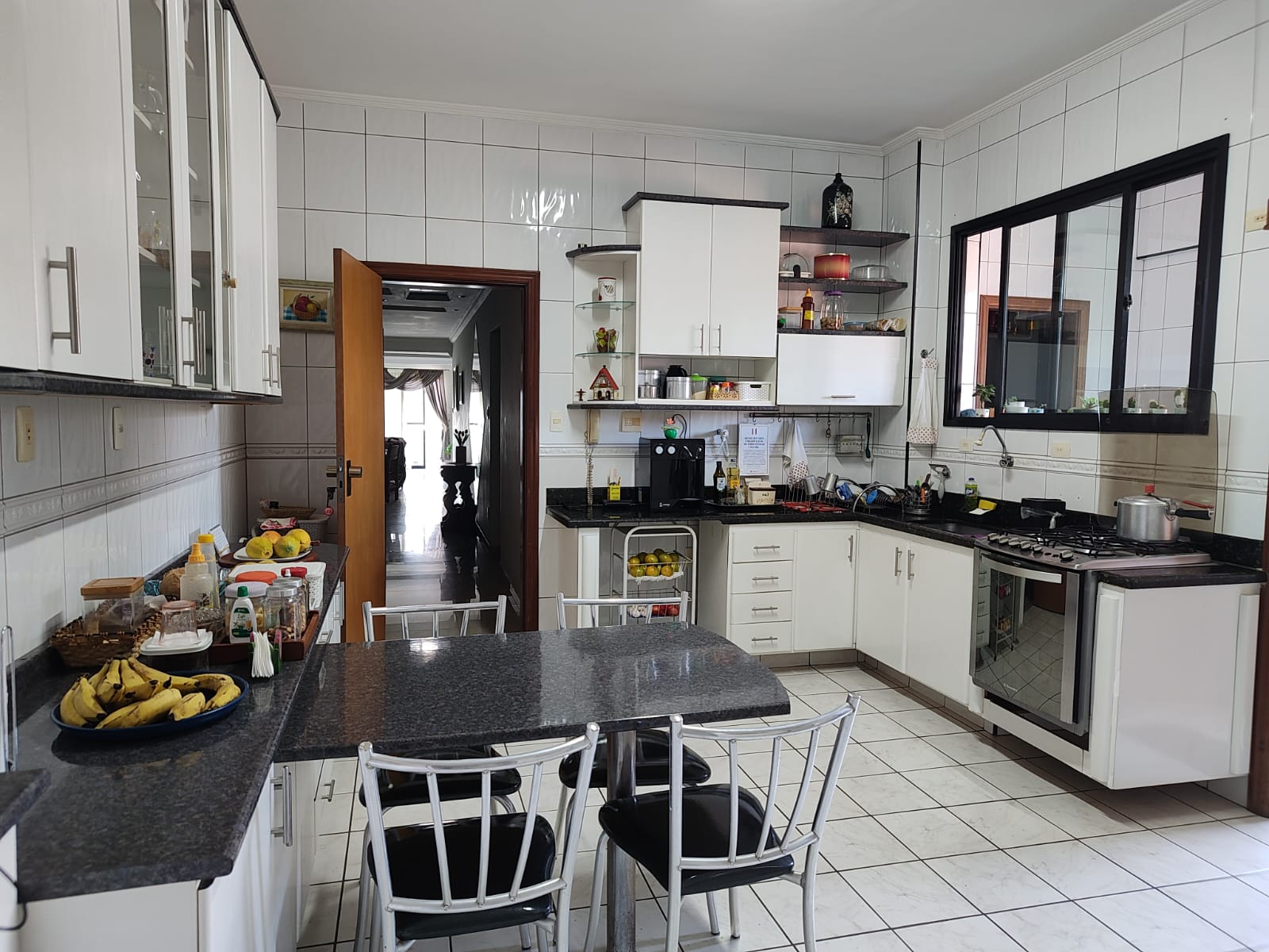 Imagem Apartamento com 3 Quartos à Venda, 150 m² em Embaré - Santos