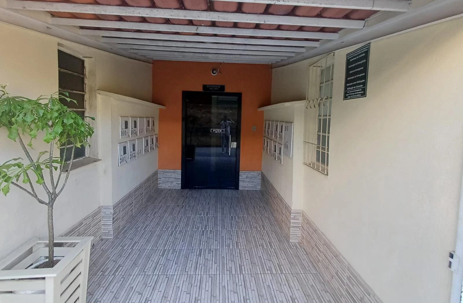 Apartamento com 2 Quartos à Venda, 50 m² em Europa - Belo Horizonte
