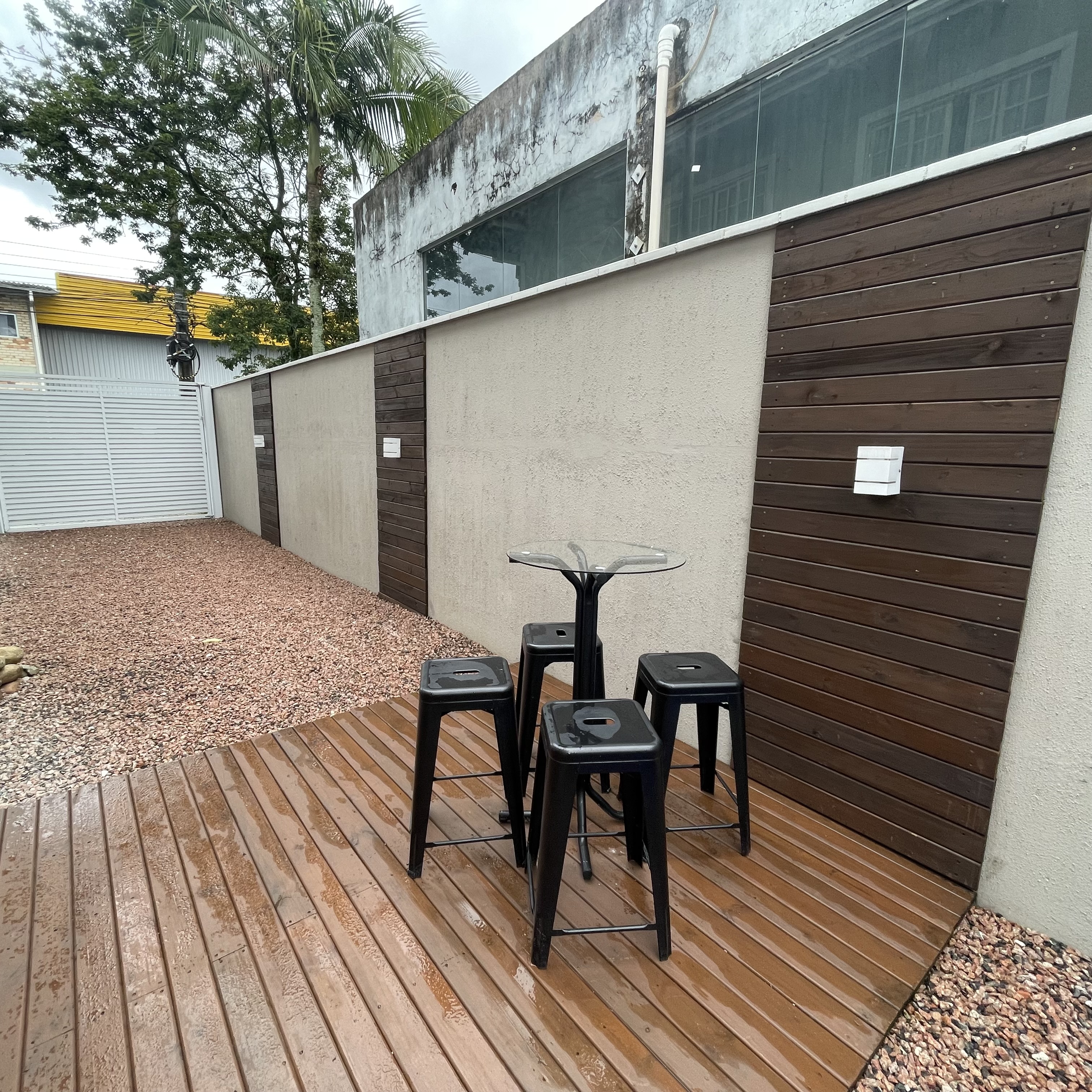 Imagem Sobrado com 3 Quartos à Venda, 280 m²em Jardim Iririú - Joinville