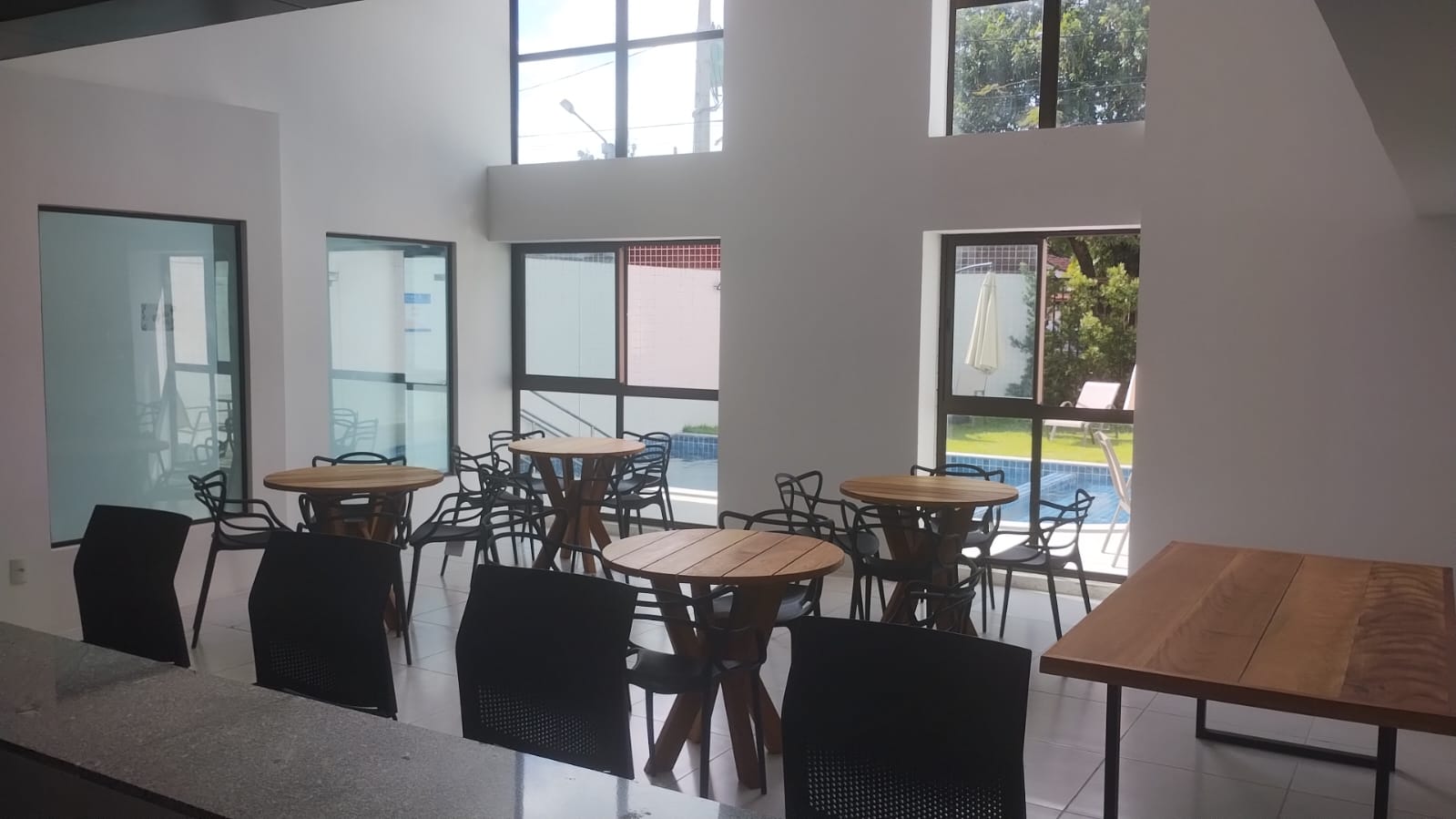 Imagem Apartamento com 3 Quartos à Venda, 67 m² em Casa Amarela - Recife