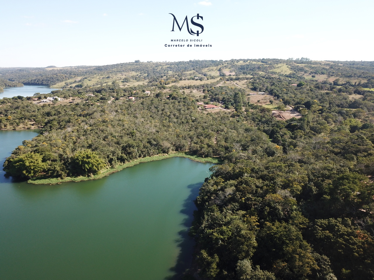 Imagem Terreno em Condomínio à Venda, 3 m²em Centro - Santo Antônio do Descoberto Imagem Terreno em Condomínio à Venda, 3 m²em Centro - Santo Antônio do Descoberto