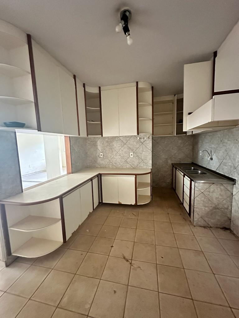 Imagem Sobrado com 4 Quartos à Venda, 319 m²em Vila Jardim São Judas Tadeu - Goiânia