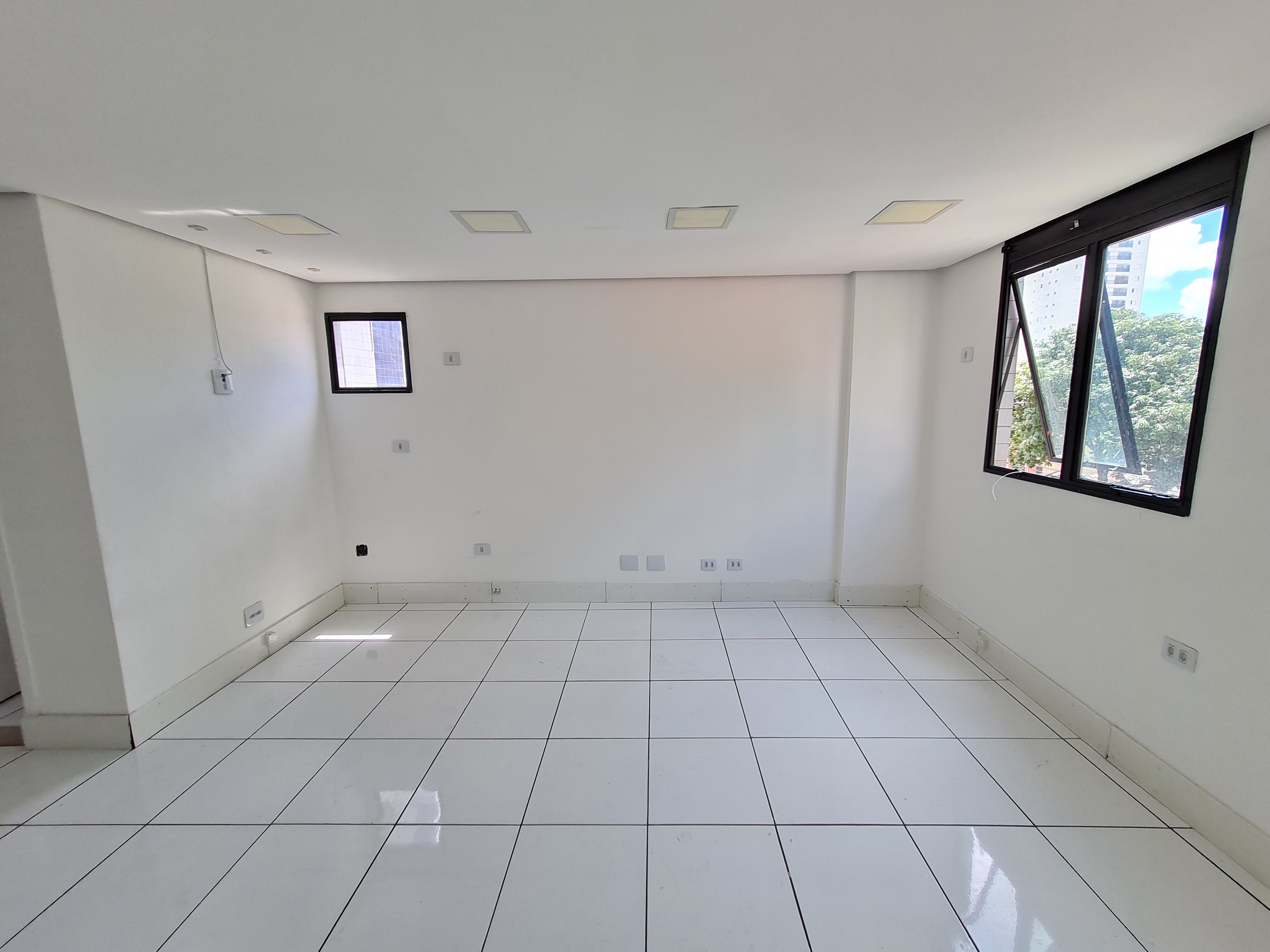 Sala Comercial para Alugar, 66 m² em Santana - São Paulo