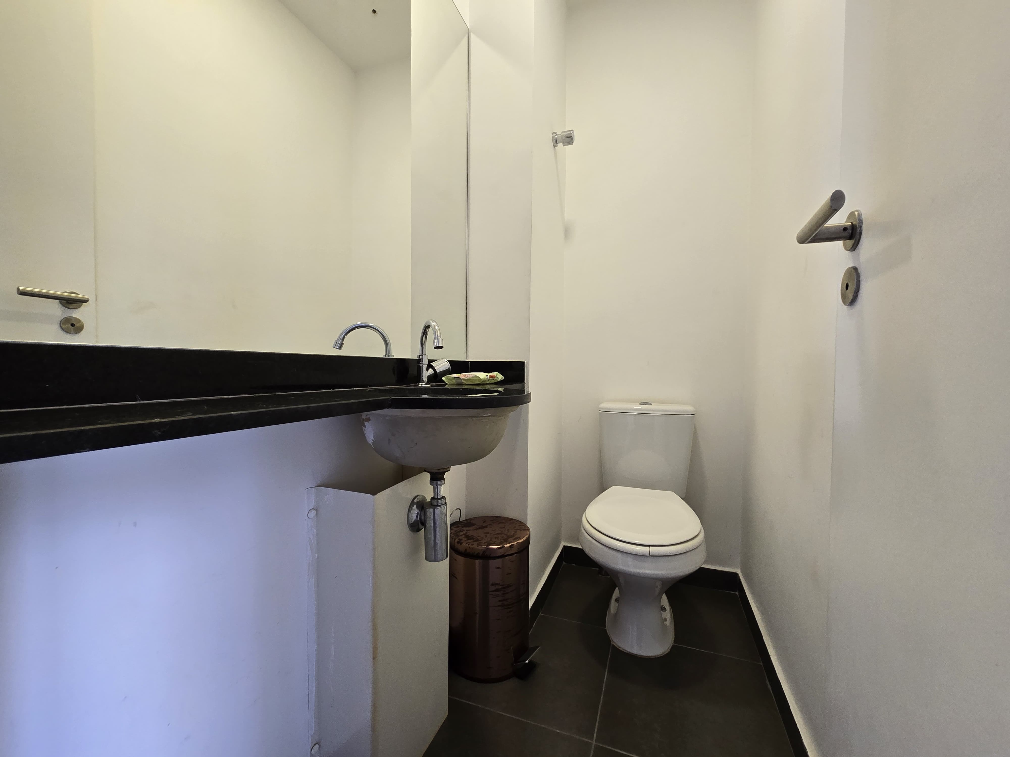 Imagem Apartamento com 1 Quarto à Venda, 57 m² em Gonzaga - Santos