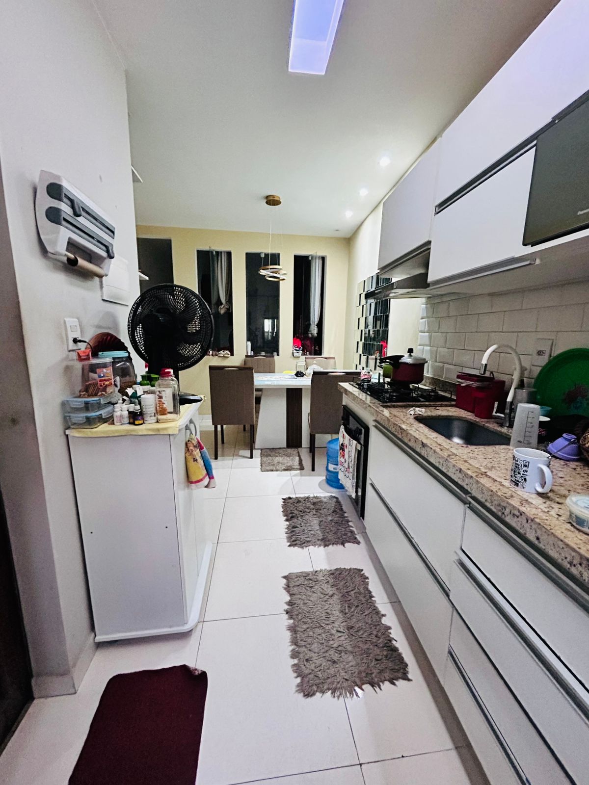Imagem Casa com 3 Quartos para Alugar, 70 m² em - Imagem Casa com 3 Quartos para Alugar, 70 m² em -